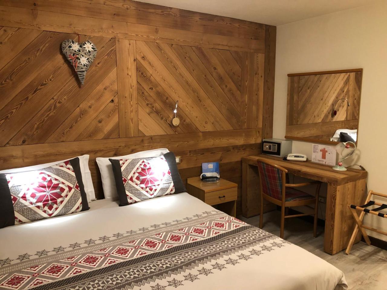 Hotel Edelweiss Pré-Saint-Didier Extérieur photo
